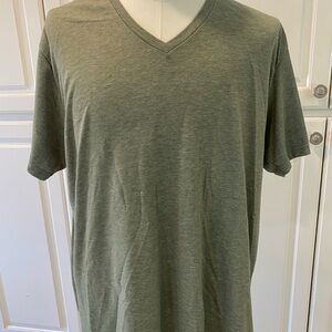 Uniqlo Green Short Sleeve Tee